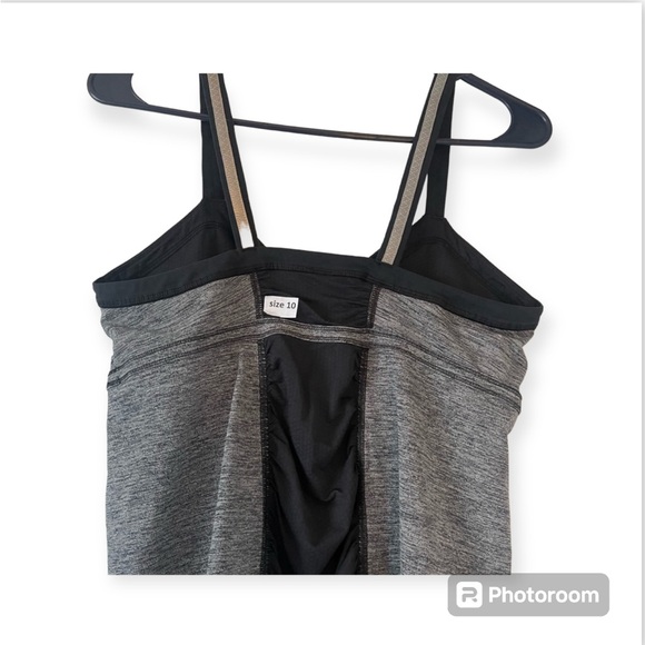 Sale‼️Lululemon Black and Gray Tank Top-Size 10 -EUC - Picture 3 of 11